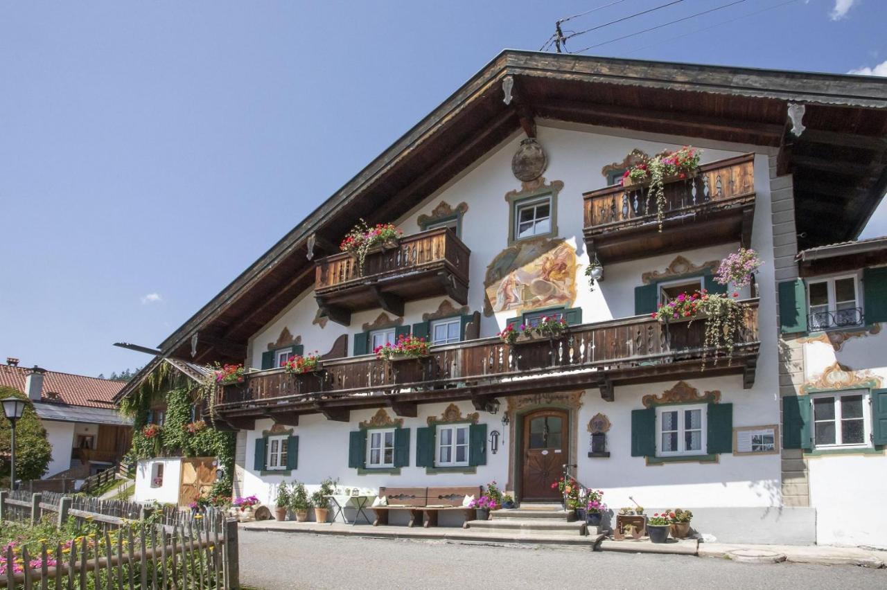 Ferienwohnungen Holler Wallgau Exterior photo